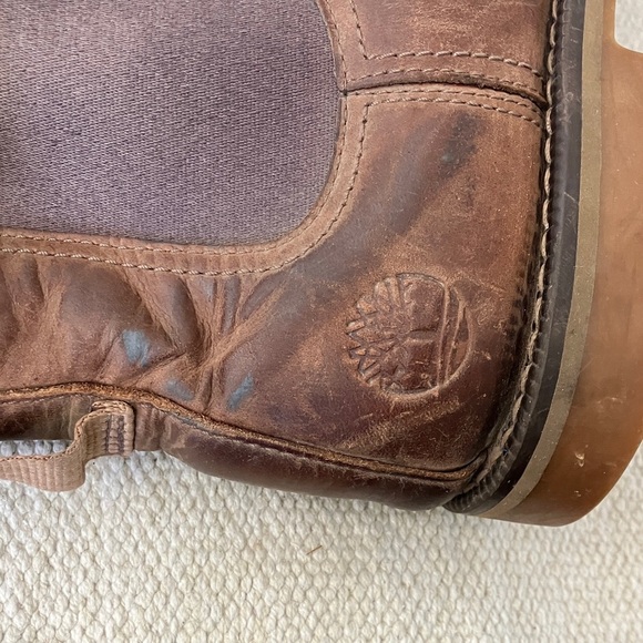 Timberland Men's size 9 1/2 Brown Leather Boots - scuffed - not steel toe - Picture 12 of 16